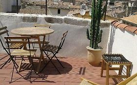 Appartement Avec Terrasse Panoramique Au Coeur De Nimes